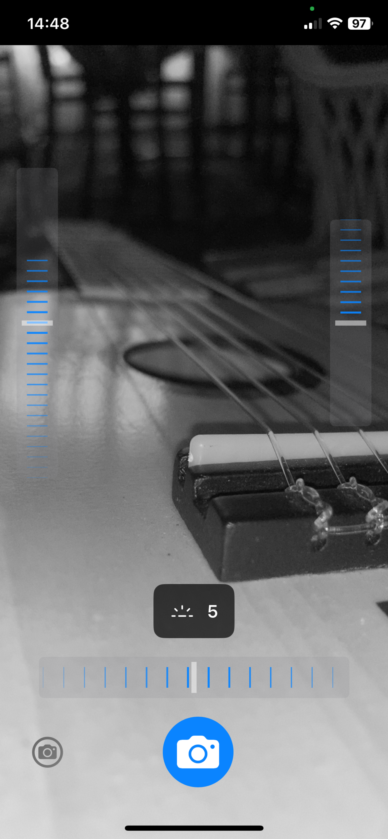 reLux screenshot: cinematic tonal detail